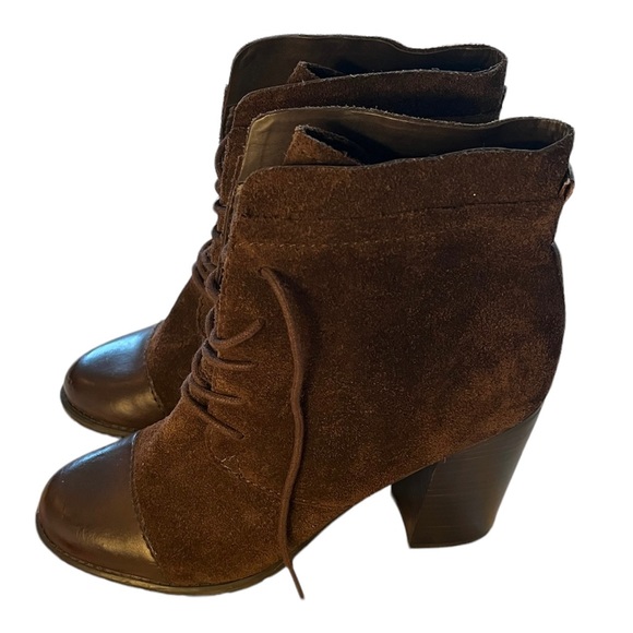 Franco Sarto Ozzie Brown Suede High Heel Booties Women’s Size 8.5 - Picture 5 of 9